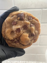 Load image into Gallery viewer, Operation: 25,000 Cookies In 60 Days