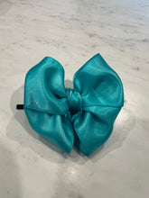 Load image into Gallery viewer, Satin Bow