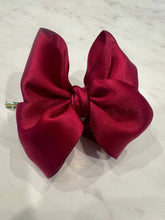 Load image into Gallery viewer, Satin Bow