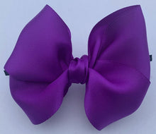 Load image into Gallery viewer, Satin Bow