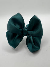 Load image into Gallery viewer, Satin Bow