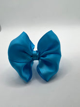 Load image into Gallery viewer, Satin Bow
