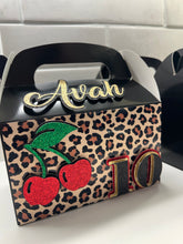 Load image into Gallery viewer, Custom Party Favors Masterclass
