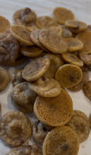 Load image into Gallery viewer, The Cookie Capsule
