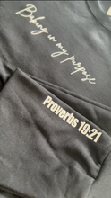 Load image into Gallery viewer, Baking in my purpose sweatshirt Unisex (Black)
