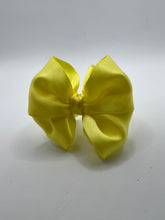 Load image into Gallery viewer, Satin Bow
